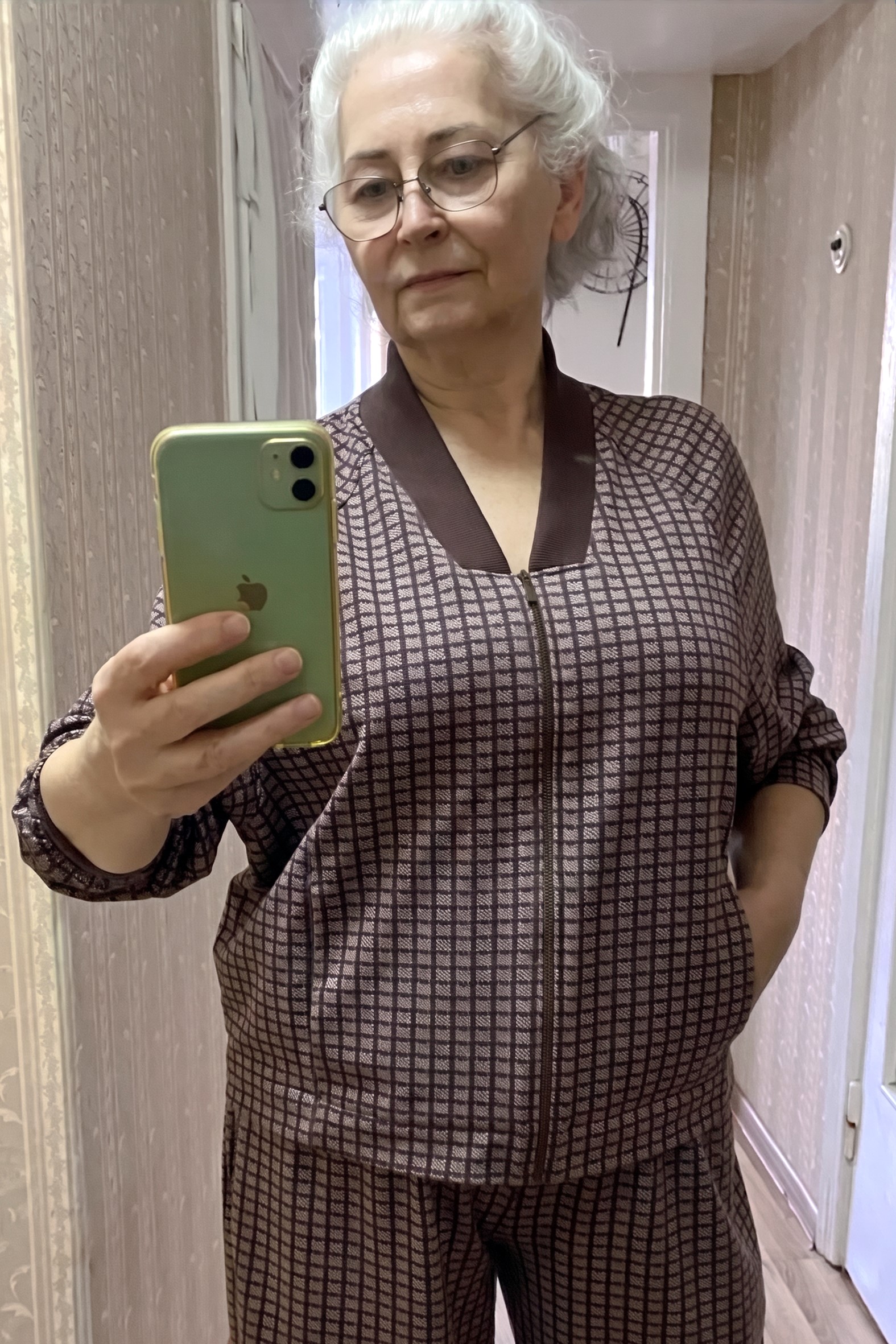 elesikova